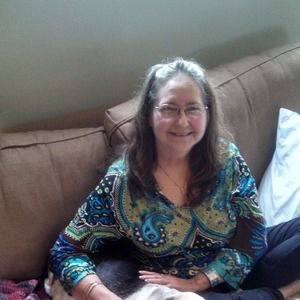 Meet your Posher, Debra